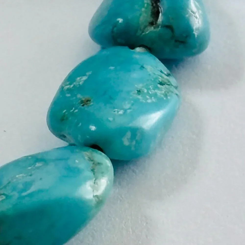 Turquoise Nugget Bead Bracelet Silver Tone Clasp Southwestern Boho - Picture 3 of 7
